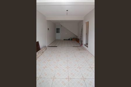Casa para alugar com 125m², 3 quartos e 1 vaga Casa para alugar com 125m², 3 quartos e 1 vagaGaragem