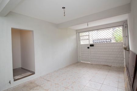 Casa para alugar com 125m², 3 quartos e 1 vaga Casa para alugar com 125m², 3 quartos e 1 vagaGaragem