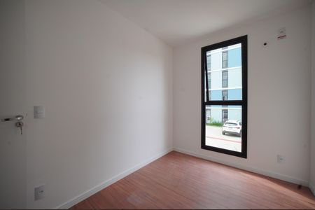 Quarto 1 de apartamento para alugar com 2 quartos, 56m² em Serraria, São José
