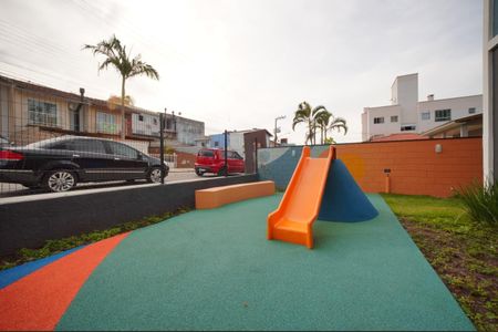 Playground de apartamento para alugar com 2 quartos, 56m² em Serraria, São José
