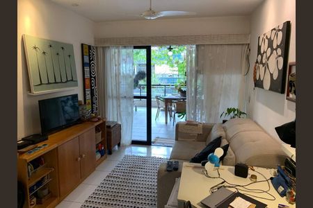 Apartamento à venda com 109m², 2 quartos e 1 vaga