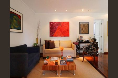 Apartamento à venda com 128m², 3 quartos e 3 vagasFoto 01