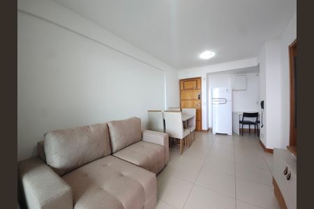 Apartamento para alugar com 90m², 2 quartos e 1 vagasala