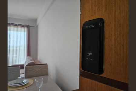 Apartamento para alugar com 90m², 2 quartos e 1 vagafachadura eletronica