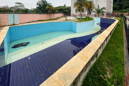 Apartamento para alugar com 50m², 2 quartos e 1 vaga Apartamento para alugar com 50m², 2 quartos e 1 vagaPiscina