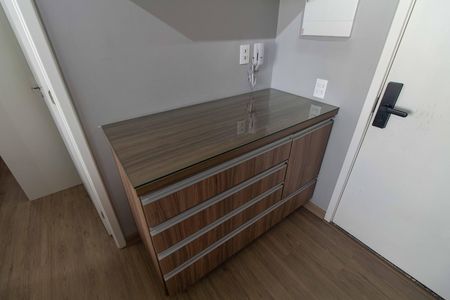 Apartamento à venda com 34m², 1 quarto e 1 vaga Apartamento à venda com 34m², 1 quarto e 1 vagaSala e cozinha