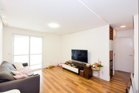 Apartamento à venda com 77m², 2 quartos e 2 vagasSala