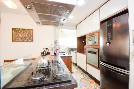 Apartamento à venda com 77m², 2 quartos e 2 vagasCozinha