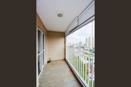 Apartamento à venda com 77m², 2 quartos e 2 vagasVaranda da Sala