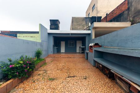 Casa para alugar com 180m², 2 quartos e 2 vagasQuintal