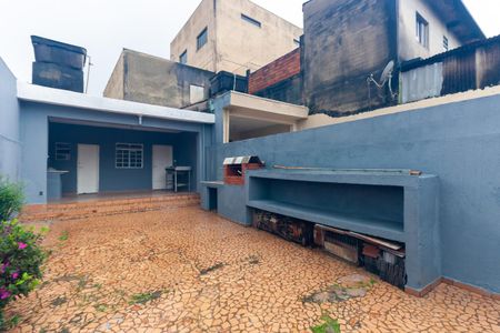 Casa para alugar com 180m², 2 quartos e 2 vagasQuintal