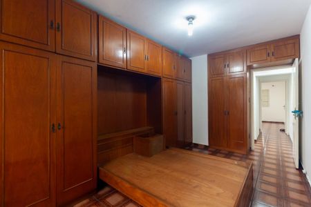 Casa para alugar com 180m², 2 quartos e 2 vagasQuarto 2