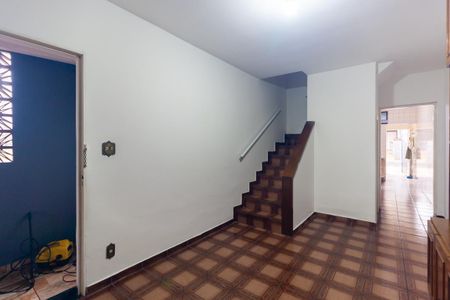 Sala de casa para alugar com 2 quartos, 180m² em Cidade São Mateus, São Paulo
