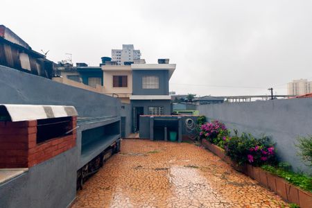 Casa para alugar com 180m², 2 quartos e 2 vagasQuintal