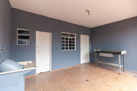 Casa para alugar com 180m², 2 quartos e 2 vagasÁrea de Serviço