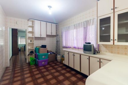 Casa para alugar com 180m², 2 quartos e 2 vagasLavabo