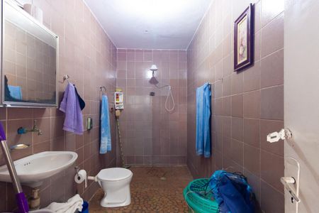 Casa para alugar com 180m², 2 quartos e 2 vagasBanheiro de serviço
