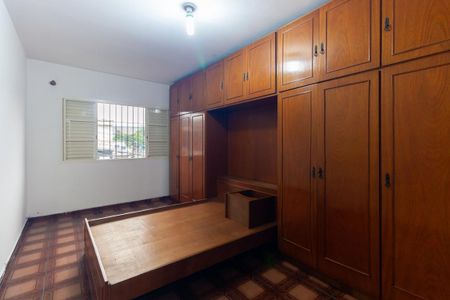 Casa para alugar com 180m², 2 quartos e 2 vagasQuarto 2