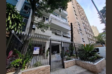 Apartamento à venda com 100m², 3 quartos e sem vaga Apartamento à venda com 100m², 3 quartos e sem vagaPlaca