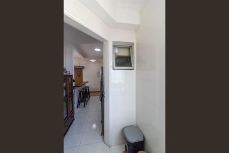 Apartamento à venda com 73m², 3 quartos e 1 vaga Apartamento à venda com 73m², 3 quartos e 1 vagaÁrea de serviço