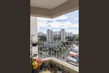 Apartamento à venda com 73m², 3 quartos e 1 vaga Apartamento à venda com 73m², 3 quartos e 1 vagaVaranda