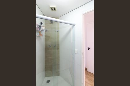 Apartamento à venda com 73m², 3 quartos e 1 vaga Apartamento à venda com 73m², 3 quartos e 1 vagaBanheiro Social