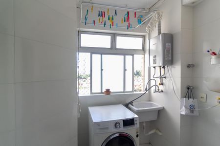 Apartamento à venda com 73m², 3 quartos e 1 vaga Apartamento à venda com 73m², 3 quartos e 1 vagaÁrea de serviço