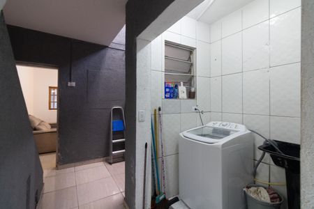 Casa à venda com 76m², 2 quartos e 2 vagasÁrea de Serviço