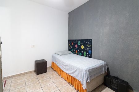 Casa à venda com 76m², 2 quartos e 2 vagasQuarto 2 - Suíte