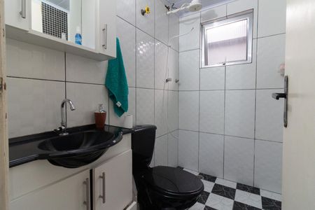 Casa à venda com 76m², 2 quartos e 2 vagasBanheiro