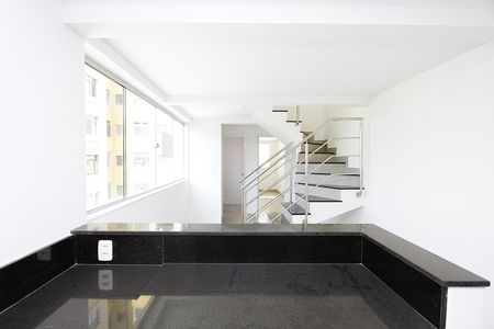 Apartamento à venda com 77m², 2 quartos e 2 vagasSala