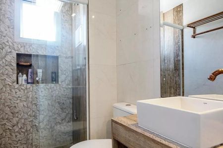 Apartamento à venda com 62m², 2 quartos e 1 vaga