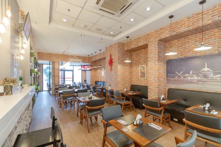 Studio à venda com 25m², 1 quarto e sem vaga Studio à venda com 25m², 1 quarto e sem vagaRestaurante