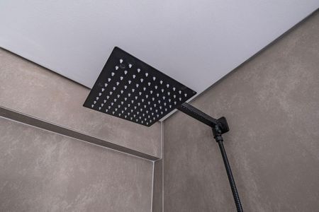 Apartamento à venda com 84m², 2 quartos e 2 vagas Apartamento à venda com 84m², 2 quartos e 2 vagasBanheiro