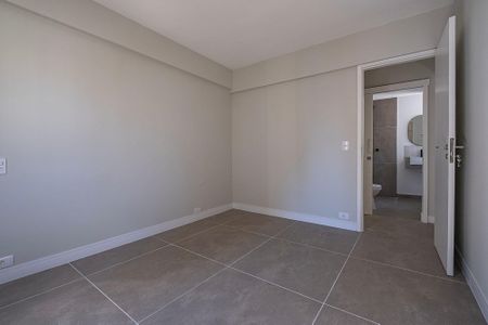 Apartamento à venda com 84m², 2 quartos e 2 vagas Apartamento à venda com 84m², 2 quartos e 2 vagasQuarto 2