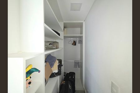 Apartamento para alugar com 101m², 1 quarto e 1 vagaCloset da suíte