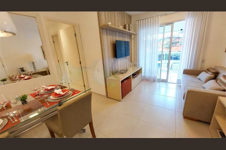 Apartamento à venda com 2 quartos, 65m² em Vila Alexandria, São Paulo