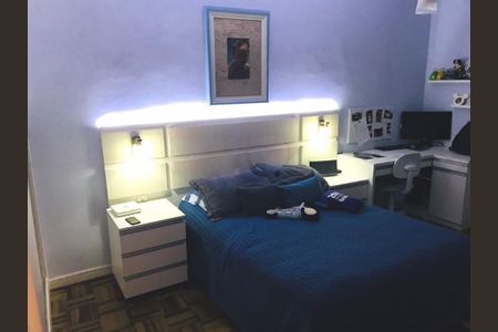 Apartamento à venda com 131m², 2 quartos e 1 vaga
