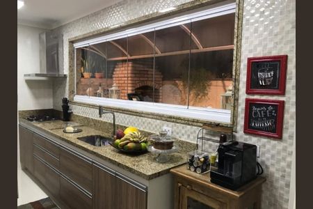 Apartamento à venda com 131m², 2 quartos e 1 vaga