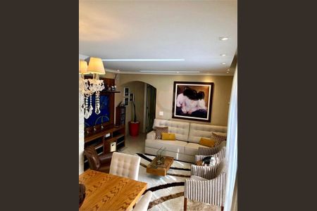 Apartamento à venda com 2 quartos, 131m² em Vila Alexandria, São Paulo