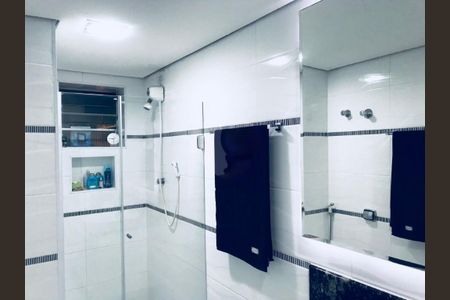 Apartamento à venda com 131m², 2 quartos e 1 vaga