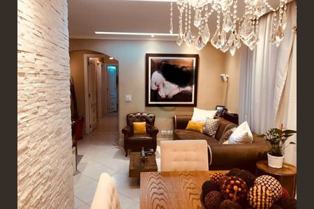 Apartamento à venda com 131m², 2 quartos e 1 vaga