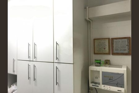 Apartamento à venda com 131m², 2 quartos e 1 vaga