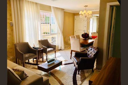 Apartamento à venda com 131m², 2 quartos e 1 vaga