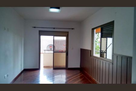 Casa à venda com 3 quartos, 300m² em Jardim Santa Mena, Guarulhos