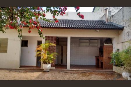 Casa à venda com 3 quartos, 300m² em Jardim Santa Mena, Guarulhos