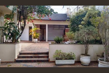 Casa à venda com 3 quartos, 300m² em Jardim Santa Mena, Guarulhos