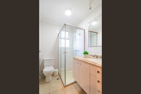 Apartamento à venda com 101m², 2 quartos e 2 vagasBanheiro da Suíte