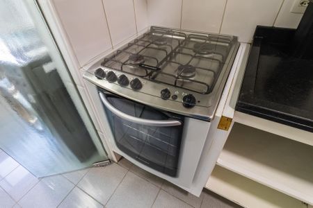 Apartamento à venda com 101m², 2 quartos e 2 vagasCozinha