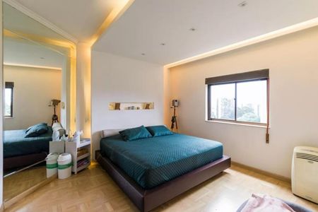 Apartamento à venda com 300m², 4 quartos e 5 vagas Apartamento à venda com 300m², 4 quartos e 5 vagasFoto 01